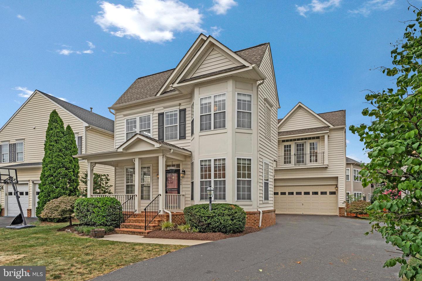 21946 WINDOVER DR, BROADLANDS, Virginia 20148, 4 Bedrooms Bedrooms, ,2 BathroomsBathrooms,Residential,For sale,21946 WINDOVER DR,VALO2104790 MLS # VALO2104790