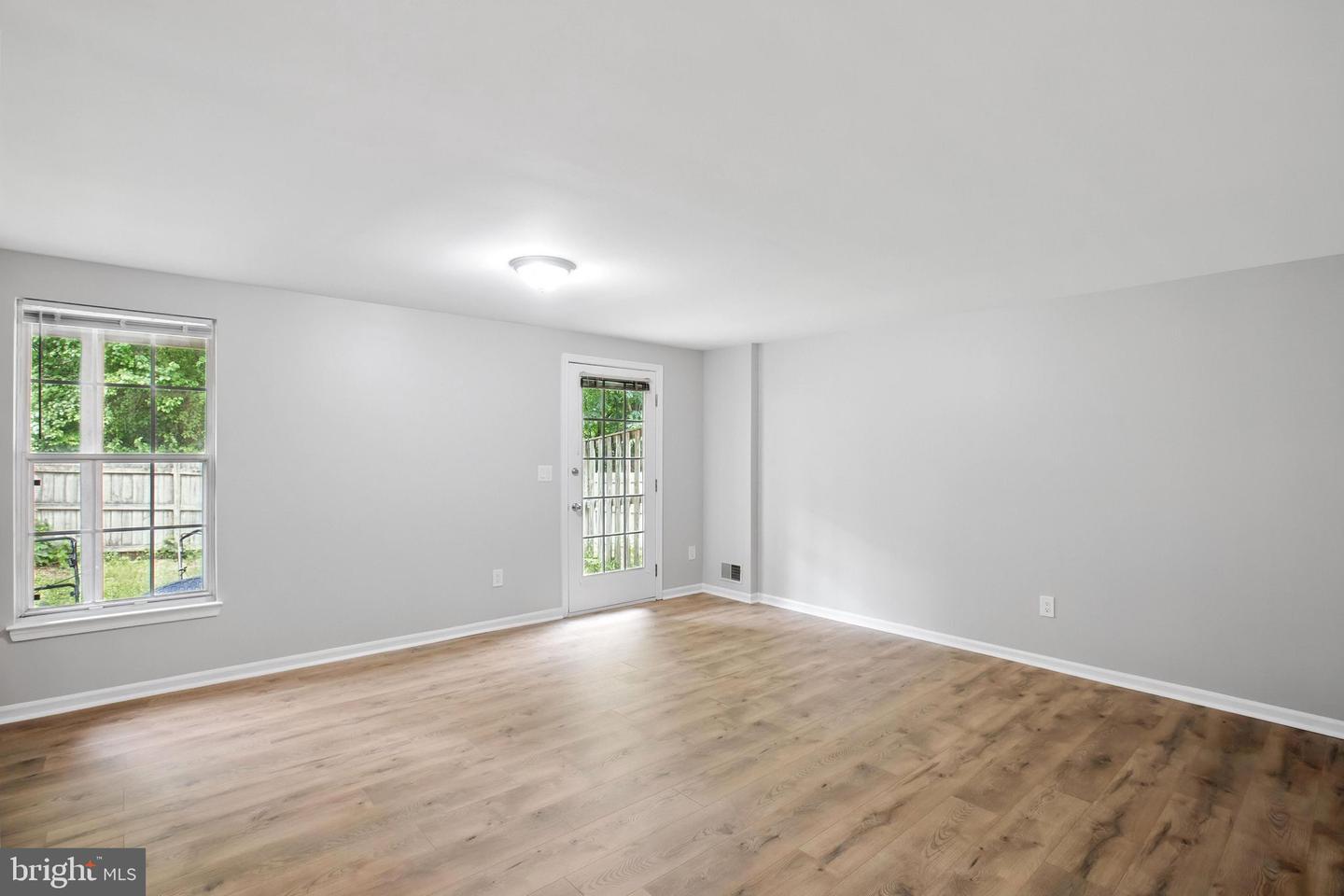 511 SEDGWICK CT, STAFFORD, Virginia 22554, 3 Bedrooms Bedrooms, 10 Rooms Rooms,2 BathroomsBathrooms,Residential,For sale,511 SEDGWICK CT,VAST2041906 MLS # VAST2041906