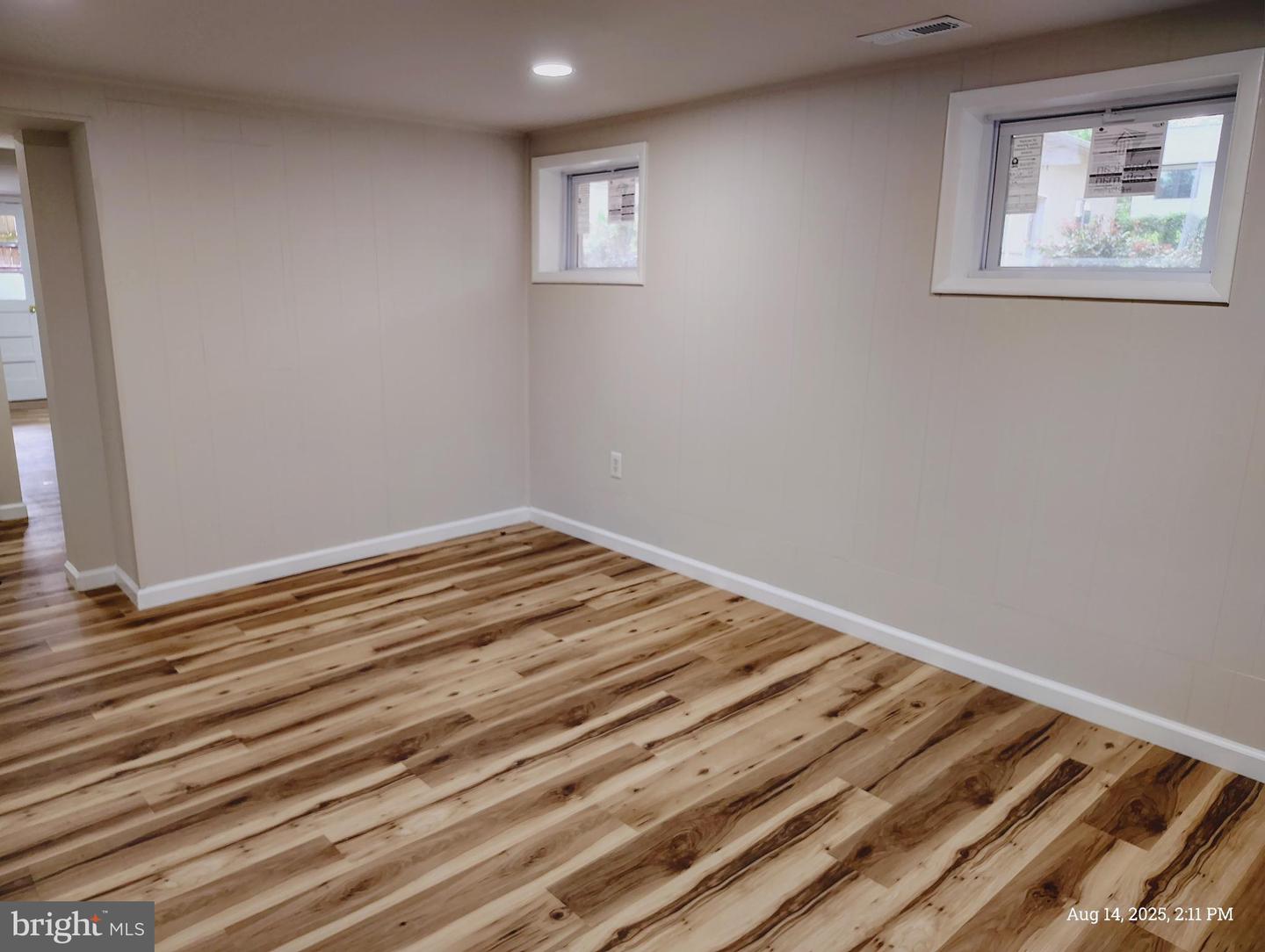 1326 EAST LONGVIEW DR, WOODBRIDGE, Virginia 22191, 6 Bedrooms Bedrooms, 9 Rooms Rooms,3 BathroomsBathrooms,Residential,For sale,1326 EAST LONGVIEW DR,VAPW2101732 MLS # VAPW2101732