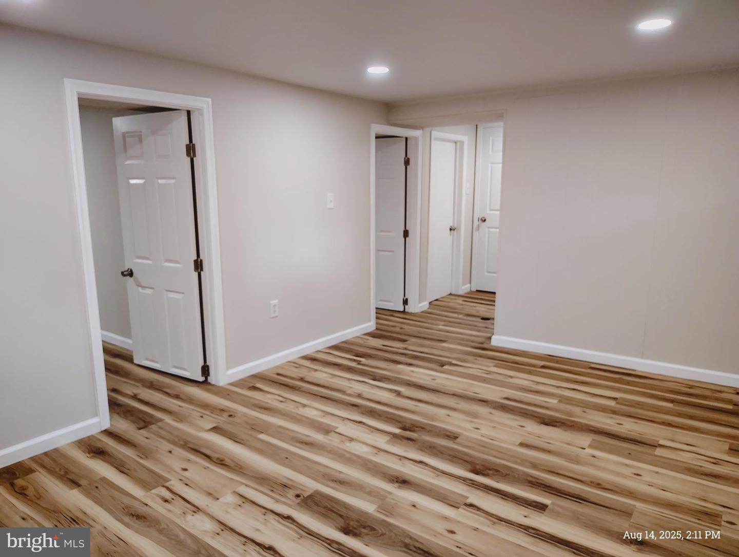 1326 EAST LONGVIEW DR, WOODBRIDGE, Virginia 22191, 6 Bedrooms Bedrooms, 9 Rooms Rooms,3 BathroomsBathrooms,Residential,For sale,1326 EAST LONGVIEW DR,VAPW2101732 MLS # VAPW2101732
