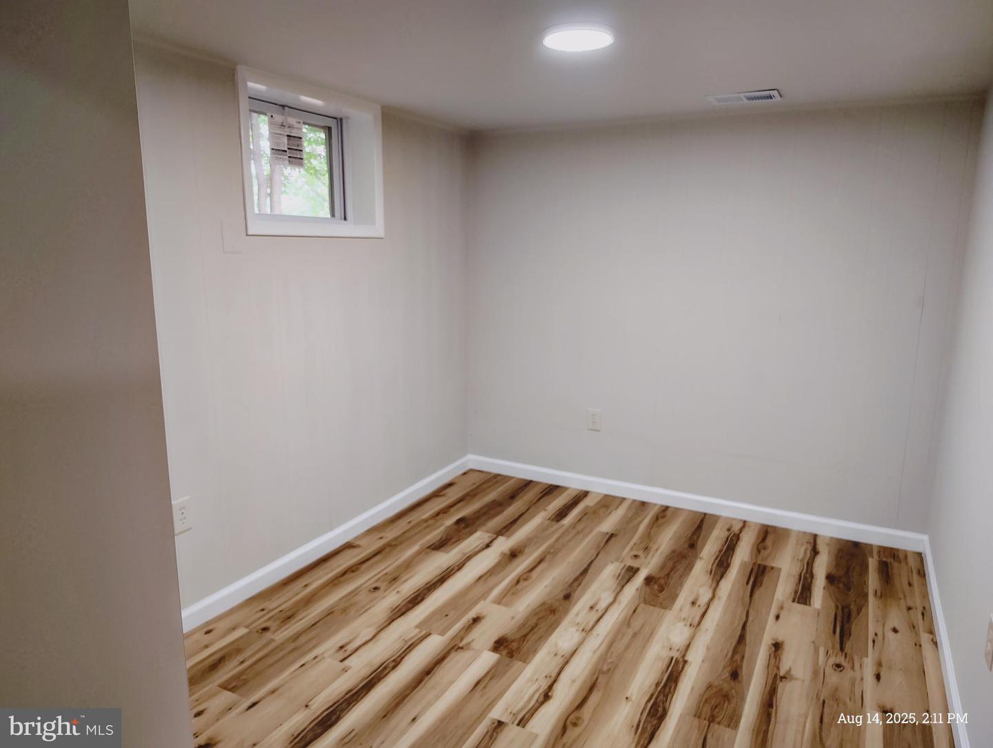 1326 EAST LONGVIEW DR, WOODBRIDGE, Virginia 22191, 6 Bedrooms Bedrooms, 9 Rooms Rooms,3 BathroomsBathrooms,Residential,For sale,1326 EAST LONGVIEW DR,VAPW2101732 MLS # VAPW2101732