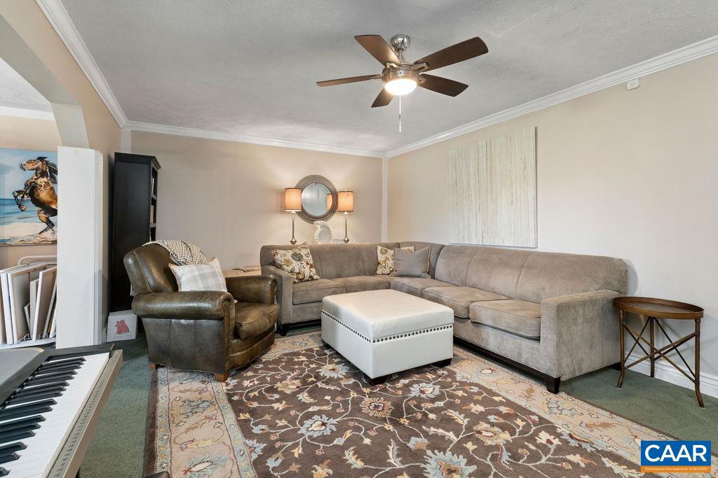 23 LOOKAWAY HILLS DR, AFTON, Virginia 22920, 5 Bedrooms Bedrooms, ,3 BathroomsBathrooms,Residential,For sale,23 LOOKAWAY HILLS DR,667963 MLS # 667963
