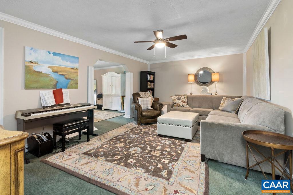 23 LOOKAWAY HILLS DR, AFTON, Virginia 22920, 5 Bedrooms Bedrooms, ,3 BathroomsBathrooms,Residential,For sale,23 LOOKAWAY HILLS DR,667963 MLS # 667963