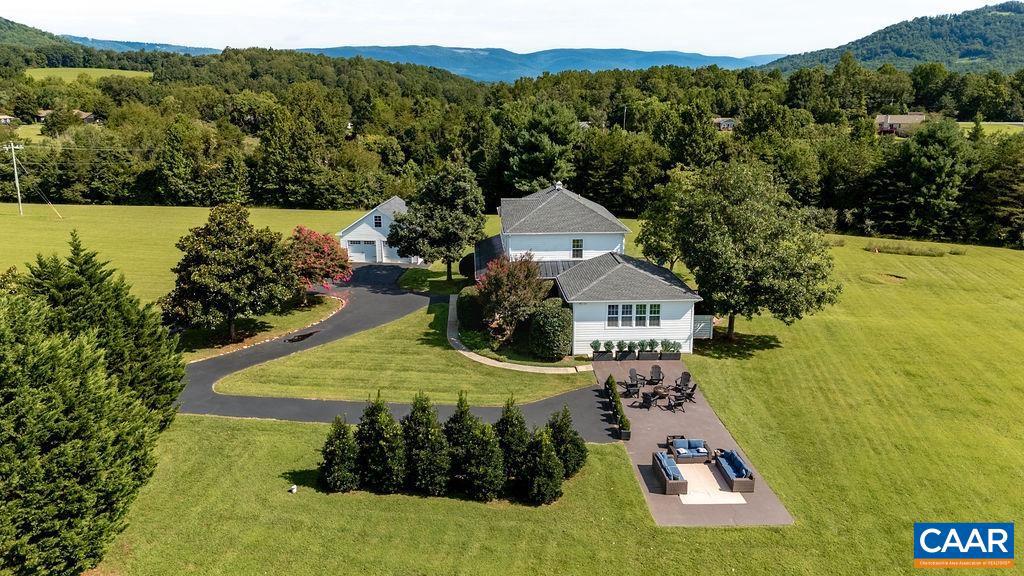 23 LOOKAWAY HILLS DR, AFTON, Virginia 22920, 5 Bedrooms Bedrooms, ,3 BathroomsBathrooms,Residential,For sale,23 LOOKAWAY HILLS DR,667963 MLS # 667963