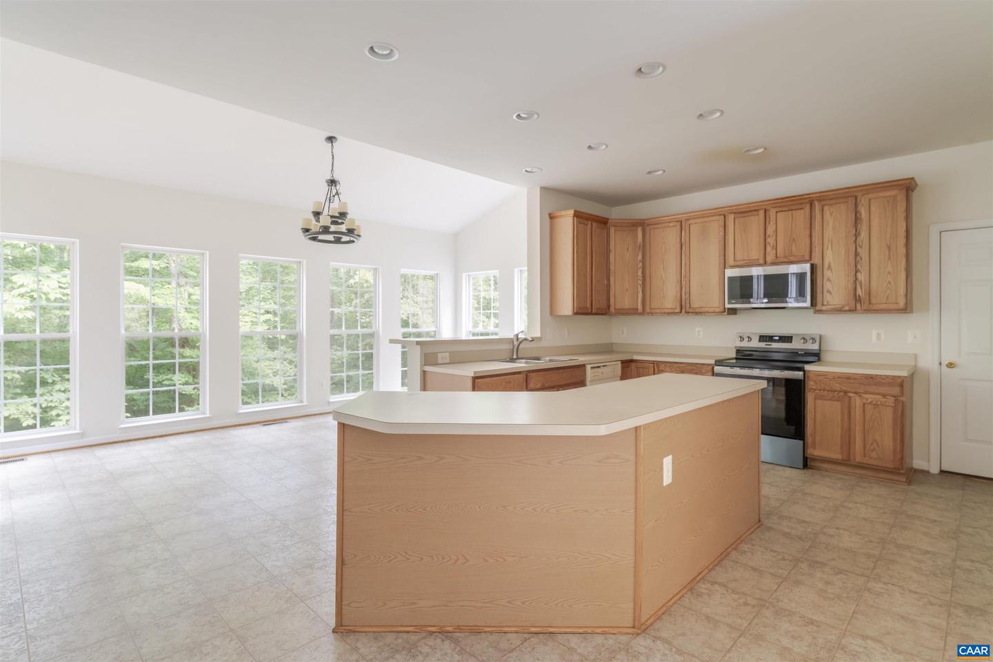 164 PEREGRINE PL, LOUISA, Virginia 23093, 4 Bedrooms Bedrooms, ,2 BathroomsBathrooms,Residential,For sale,164 PEREGRINE PL,667965 MLS # 667965