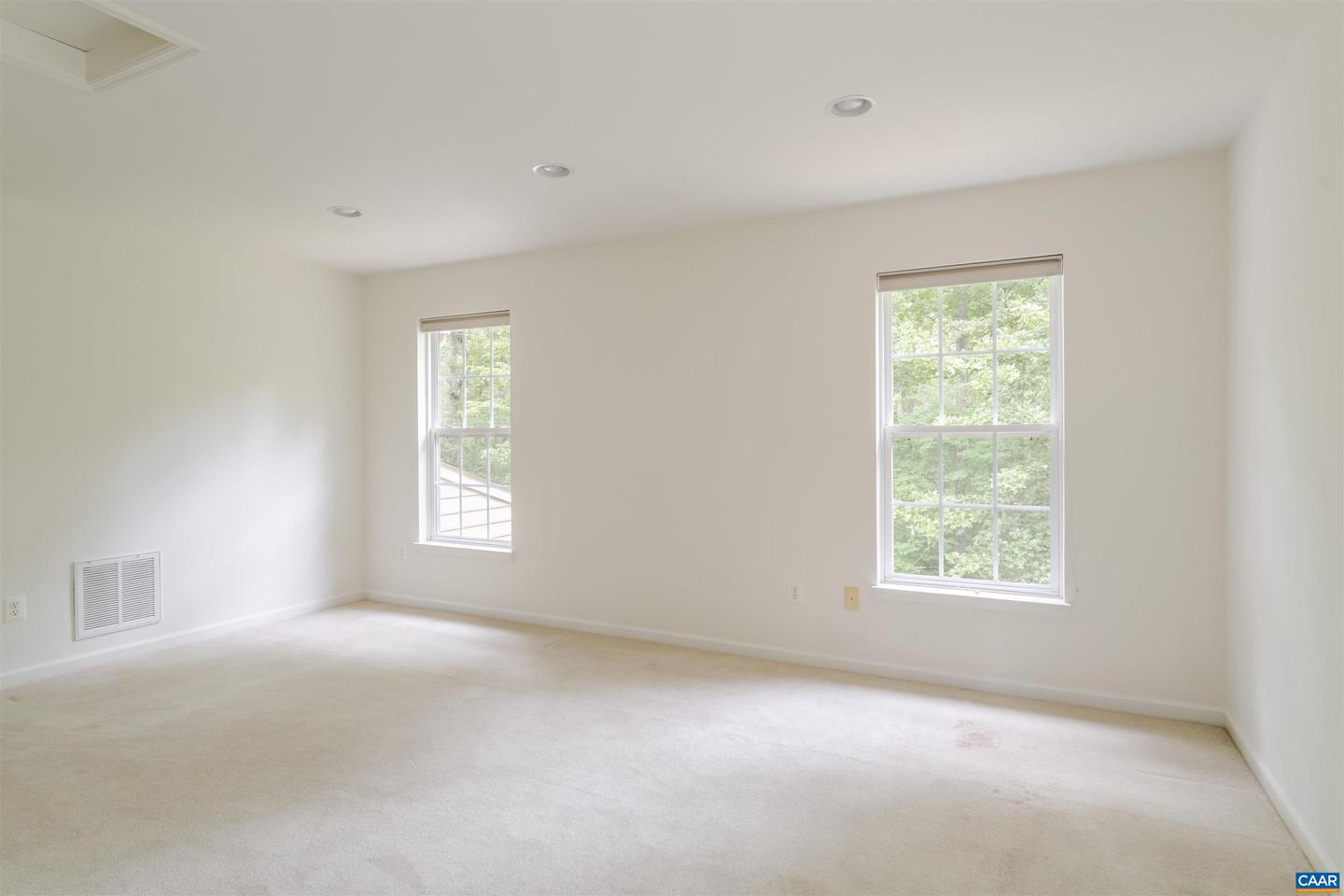 164 PEREGRINE PL, LOUISA, Virginia 23093, 4 Bedrooms Bedrooms, ,2 BathroomsBathrooms,Residential,For sale,164 PEREGRINE PL,667965 MLS # 667965