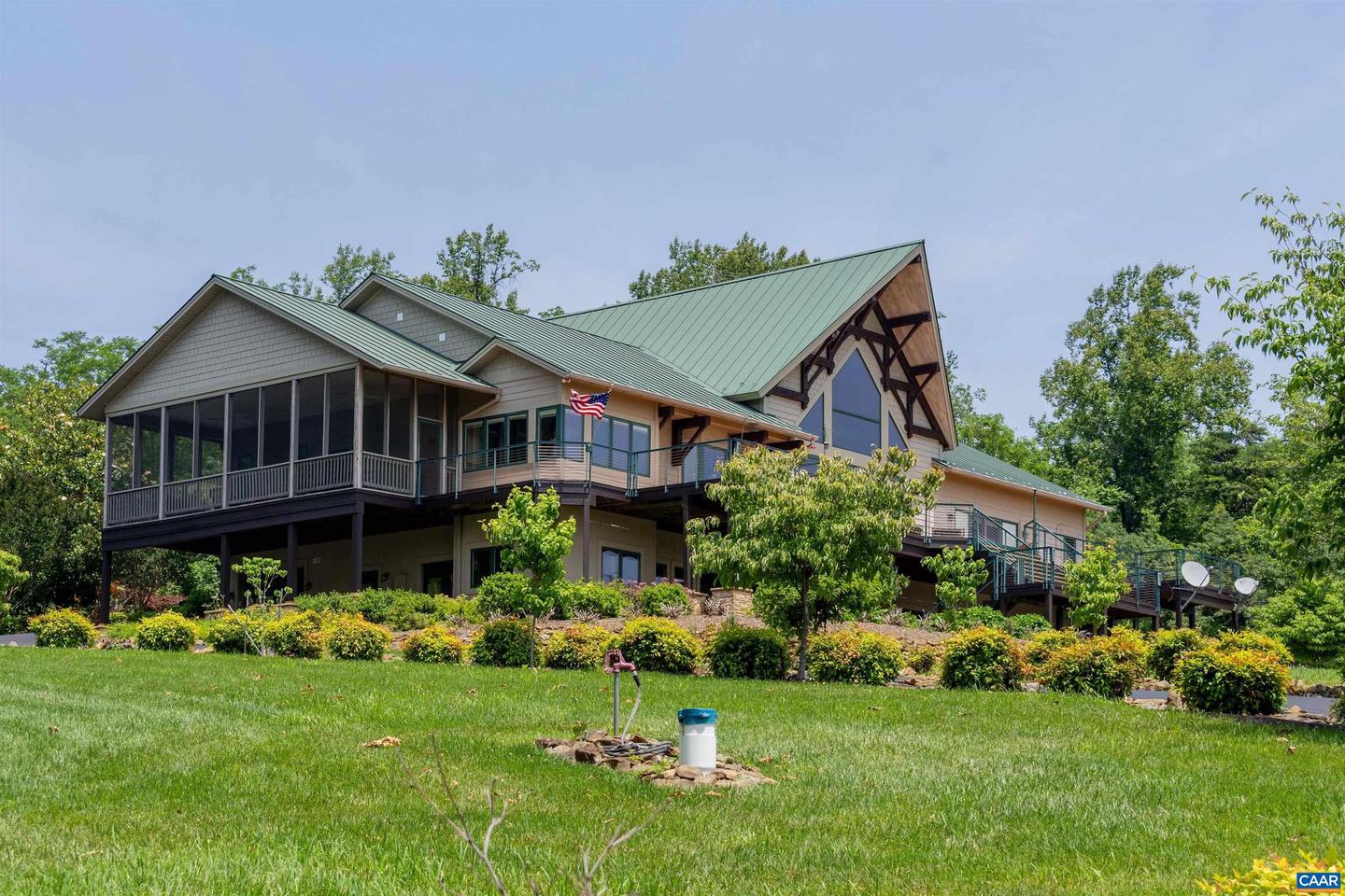 392 POCOSAN MOUNTAIN RD, STANARDSVILLE, Virginia 22973, 3 Bedrooms Bedrooms, ,4 BathroomsBathrooms,Residential,For sale,392 POCOSAN MOUNTAIN RD,667967 MLS # 667967