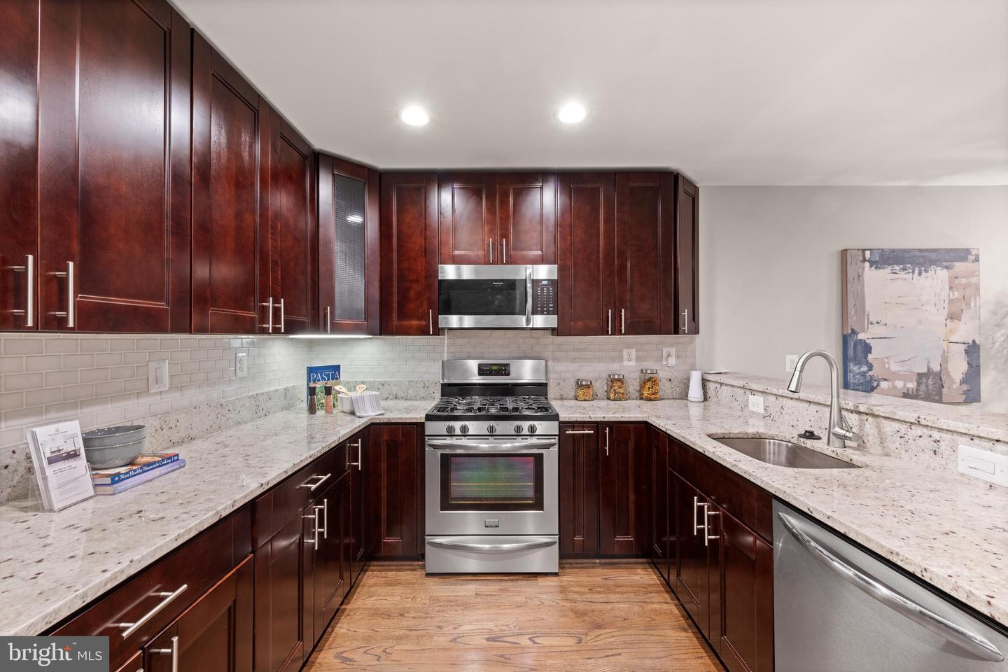 1812 D ST NE #1, WASHINGTON, District Of Columbia 20002, 2 Bedrooms Bedrooms, ,2 BathroomsBathrooms,Residential,For sale,1812 D ST NE #1,DCDC2215650 MLS # DCDC2215650 1812 D ST NE #1, WASHINGTON, District Of Columbia 20002, 2 Bedrooms Bedrooms, ,2 BathroomsBathrooms,Residential,For sale,1812 D ST NE #1,DCDC2215650 MLS # DCDC2215650