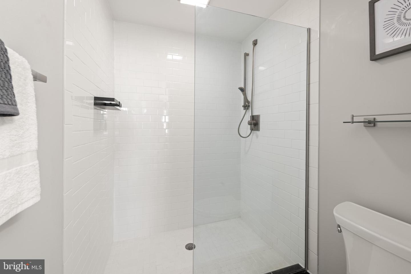1812 D ST NE #1, WASHINGTON, District Of Columbia 20002, 2 Bedrooms Bedrooms, ,2 BathroomsBathrooms,Residential,For sale,1812 D ST NE #1,DCDC2215650 MLS # DCDC2215650 1812 D ST NE #1, WASHINGTON, District Of Columbia 20002, 2 Bedrooms Bedrooms, ,2 BathroomsBathrooms,Residential,For sale,1812 D ST NE #1,DCDC2215650 MLS # DCDC2215650