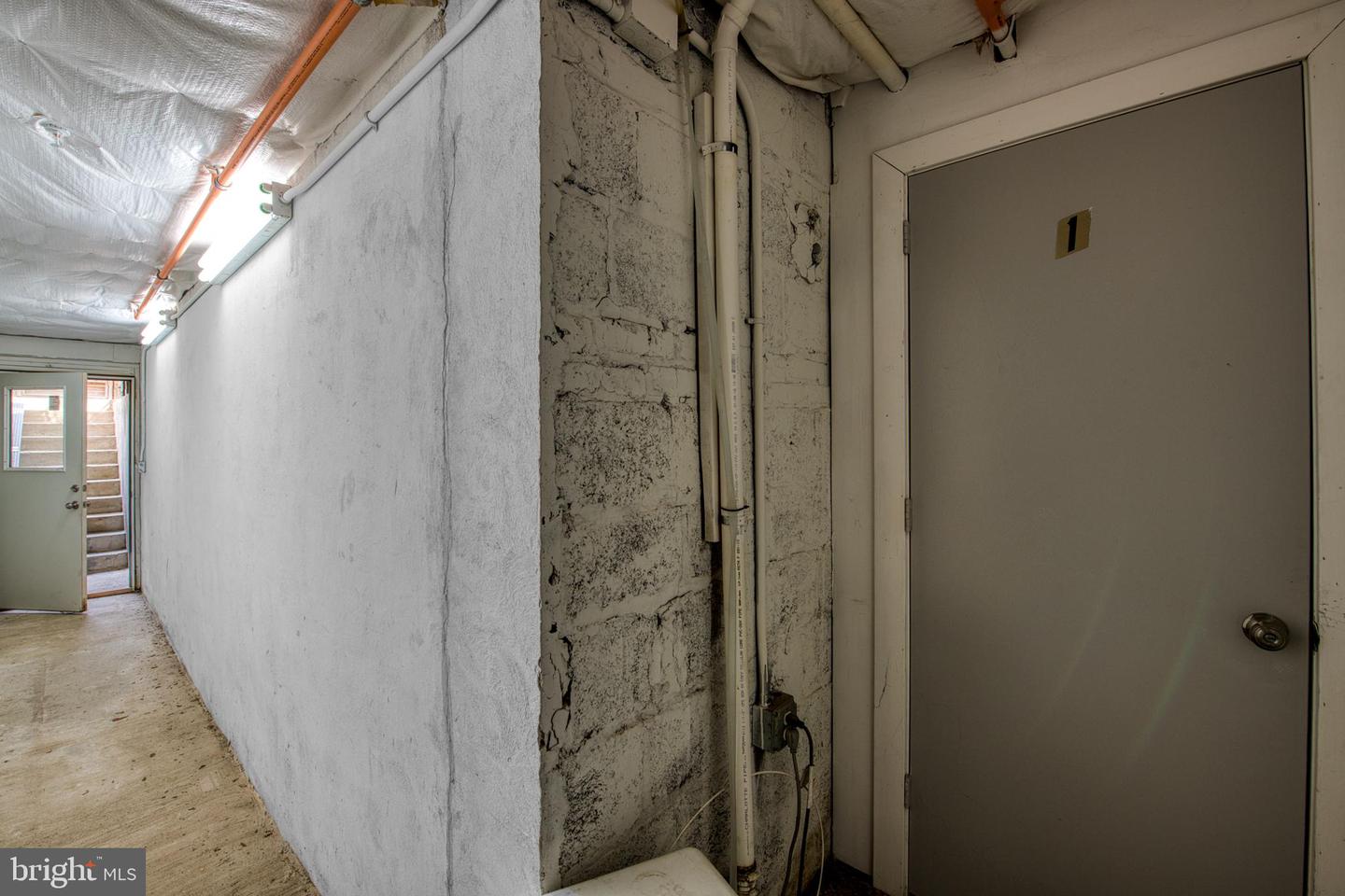 1812 D ST NE #1, WASHINGTON, District Of Columbia 20002, 2 Bedrooms Bedrooms, ,2 BathroomsBathrooms,Residential,For sale,1812 D ST NE #1,DCDC2215650 MLS # DCDC2215650 1812 D ST NE #1, WASHINGTON, District Of Columbia 20002, 2 Bedrooms Bedrooms, ,2 BathroomsBathrooms,Residential,For sale,1812 D ST NE #1,DCDC2215650 MLS # DCDC2215650