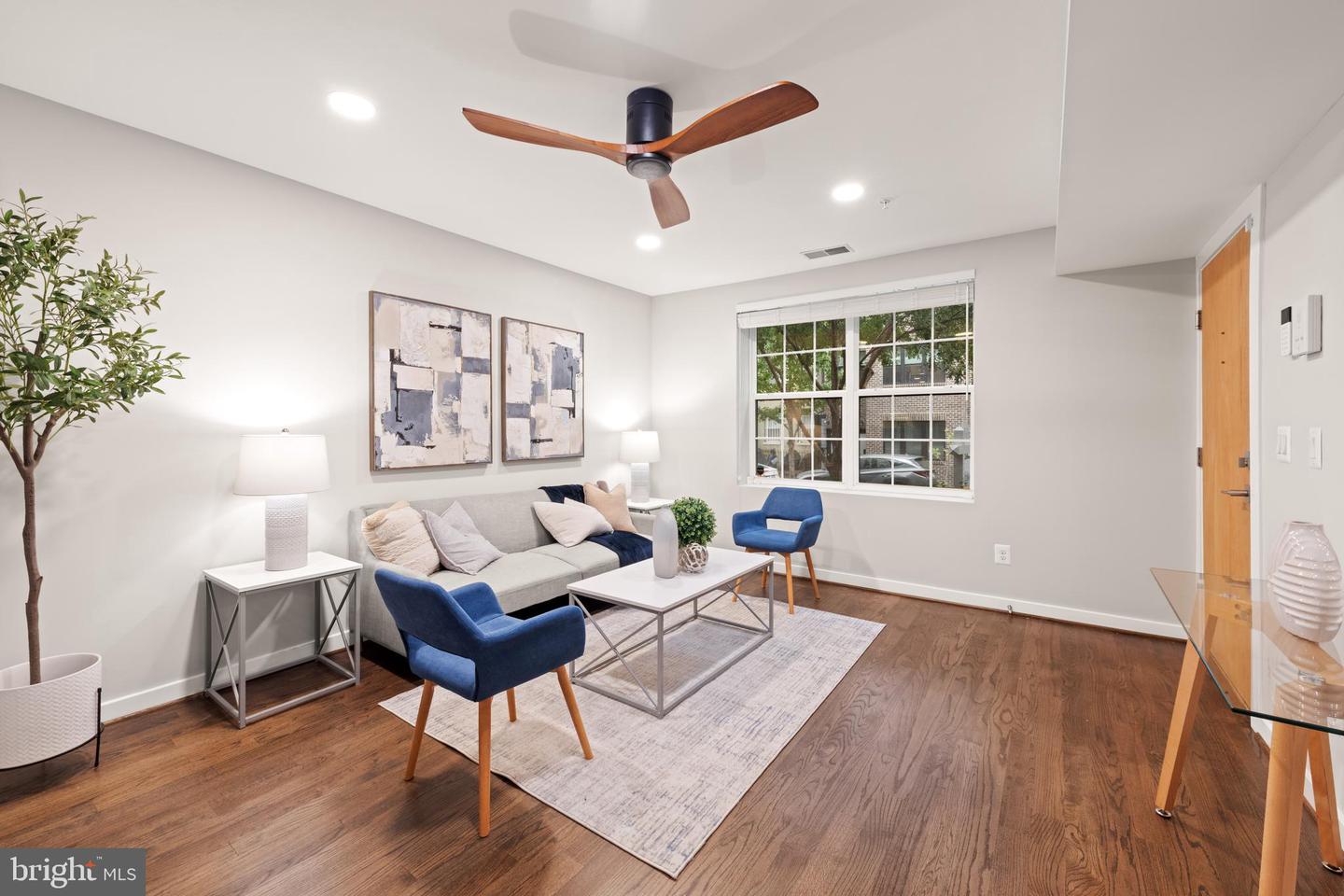 1812 D ST NE #1, WASHINGTON, District Of Columbia 20002, 2 Bedrooms Bedrooms, ,2 BathroomsBathrooms,Residential,For sale,1812 D ST NE #1,DCDC2215650 MLS # DCDC2215650 1812 D ST NE #1, WASHINGTON, District Of Columbia 20002, 2 Bedrooms Bedrooms, ,2 BathroomsBathrooms,Residential,For sale,1812 D ST NE #1,DCDC2215650 MLS # DCDC2215650