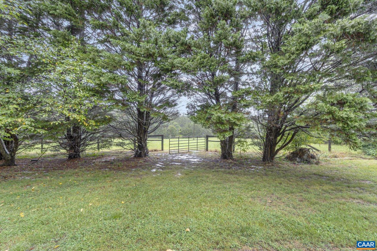 132 GEORGES MILL RD, PALMYRA, Virginia 22963, 3 Bedrooms Bedrooms, ,2 BathroomsBathrooms,Residential,For sale,132 GEORGES MILL RD,667968 MLS # 667968