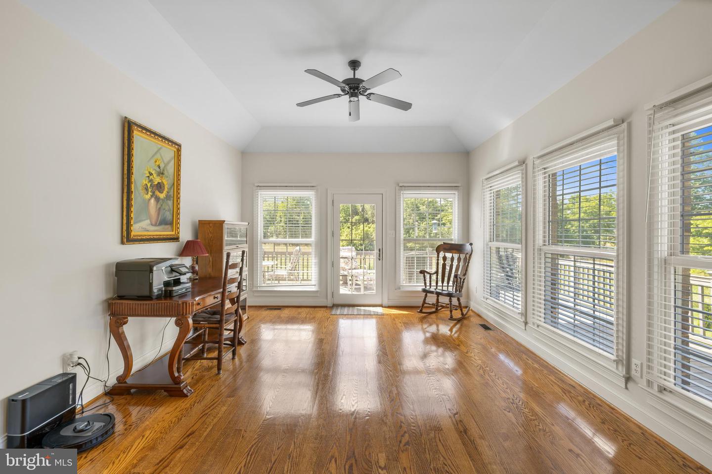 104 COURTYARD TER, NEW MARKET, Virginia 22844, 3 Bedrooms Bedrooms, ,3 BathroomsBathrooms,Residential,For sale,104 COURTYARD TER,VASH2012258 MLS # VASH2012258