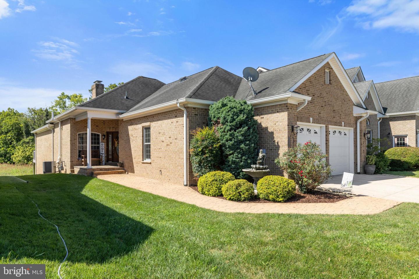 104 COURTYARD TER, NEW MARKET, Virginia 22844, 3 Bedrooms Bedrooms, ,3 BathroomsBathrooms,Residential,For sale,104 COURTYARD TER,VASH2012258 MLS # VASH2012258