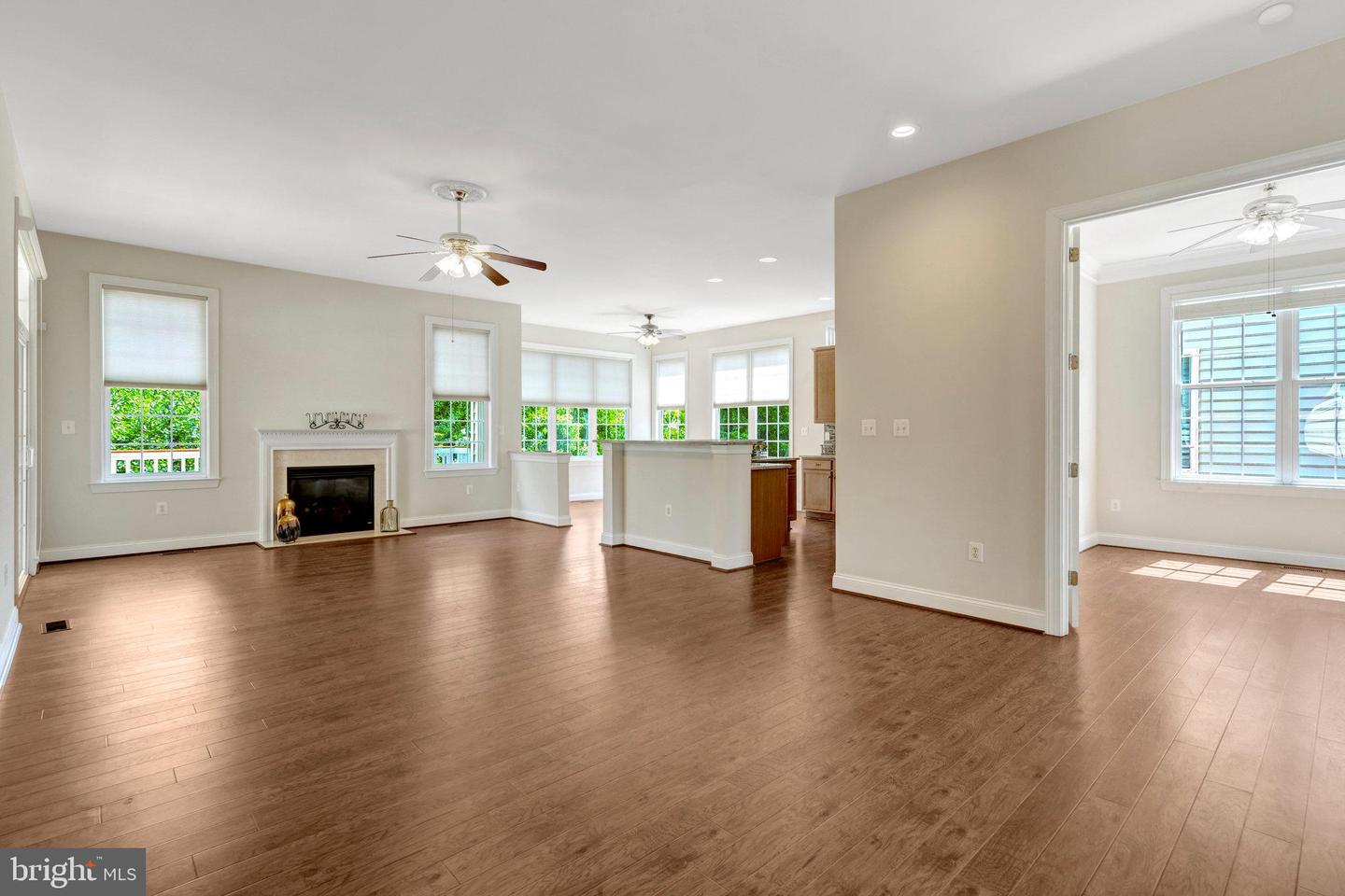 15218 BRIER CREEK DR, HAYMARKET, Virginia 20169, 3 Bedrooms Bedrooms, 9 Rooms Rooms,3 BathroomsBathrooms,Residential,For sale,15218 BRIER CREEK DR,VAPW2101740 MLS # VAPW2101740