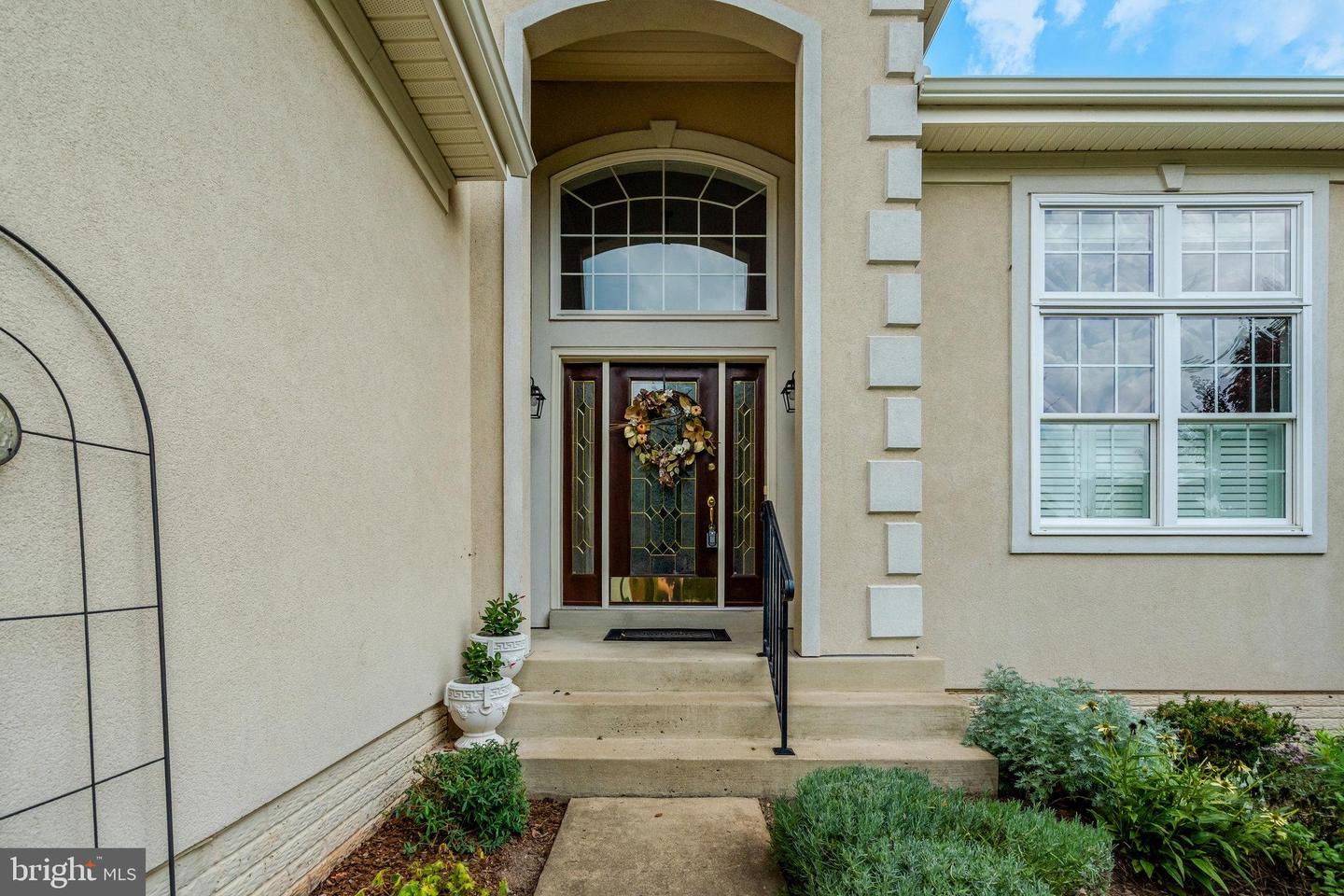 15218 BRIER CREEK DR, HAYMARKET, Virginia 20169, 3 Bedrooms Bedrooms, 9 Rooms Rooms,3 BathroomsBathrooms,Residential,For sale,15218 BRIER CREEK DR,VAPW2101740 MLS # VAPW2101740