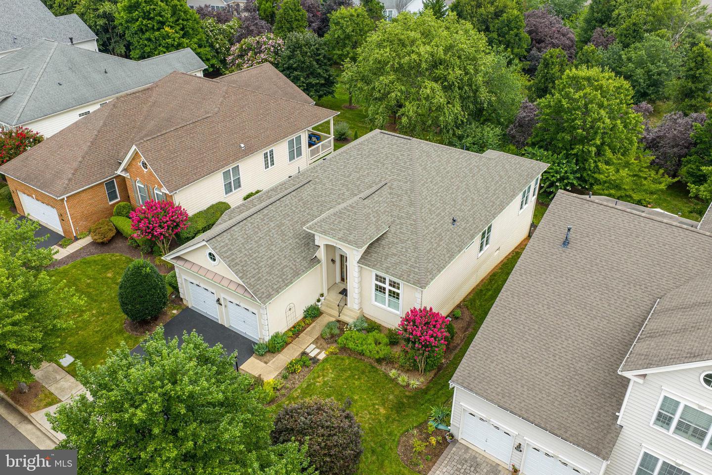 15218 BRIER CREEK DR, HAYMARKET, Virginia 20169, 3 Bedrooms Bedrooms, 9 Rooms Rooms,3 BathroomsBathrooms,Residential,For sale,15218 BRIER CREEK DR,VAPW2101740 MLS # VAPW2101740