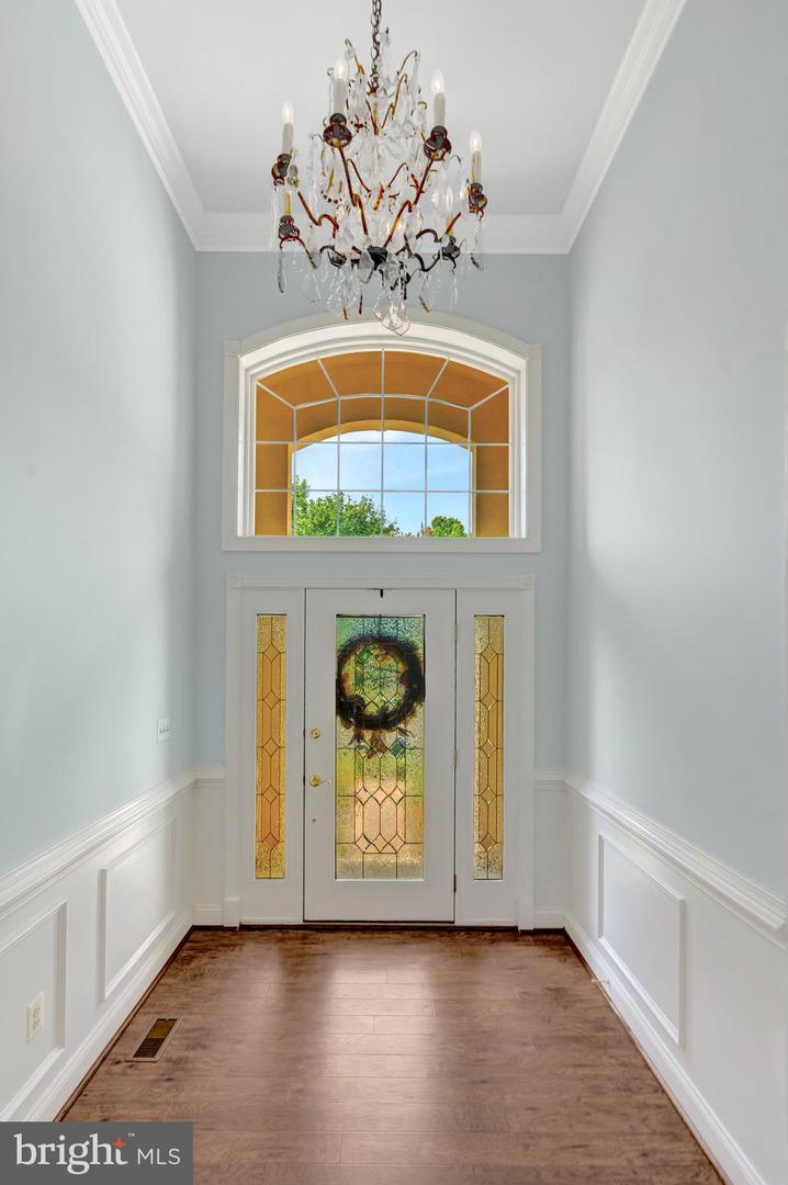 15218 BRIER CREEK DR, HAYMARKET, Virginia 20169, 3 Bedrooms Bedrooms, 9 Rooms Rooms,3 BathroomsBathrooms,Residential,For sale,15218 BRIER CREEK DR,VAPW2101740 MLS # VAPW2101740