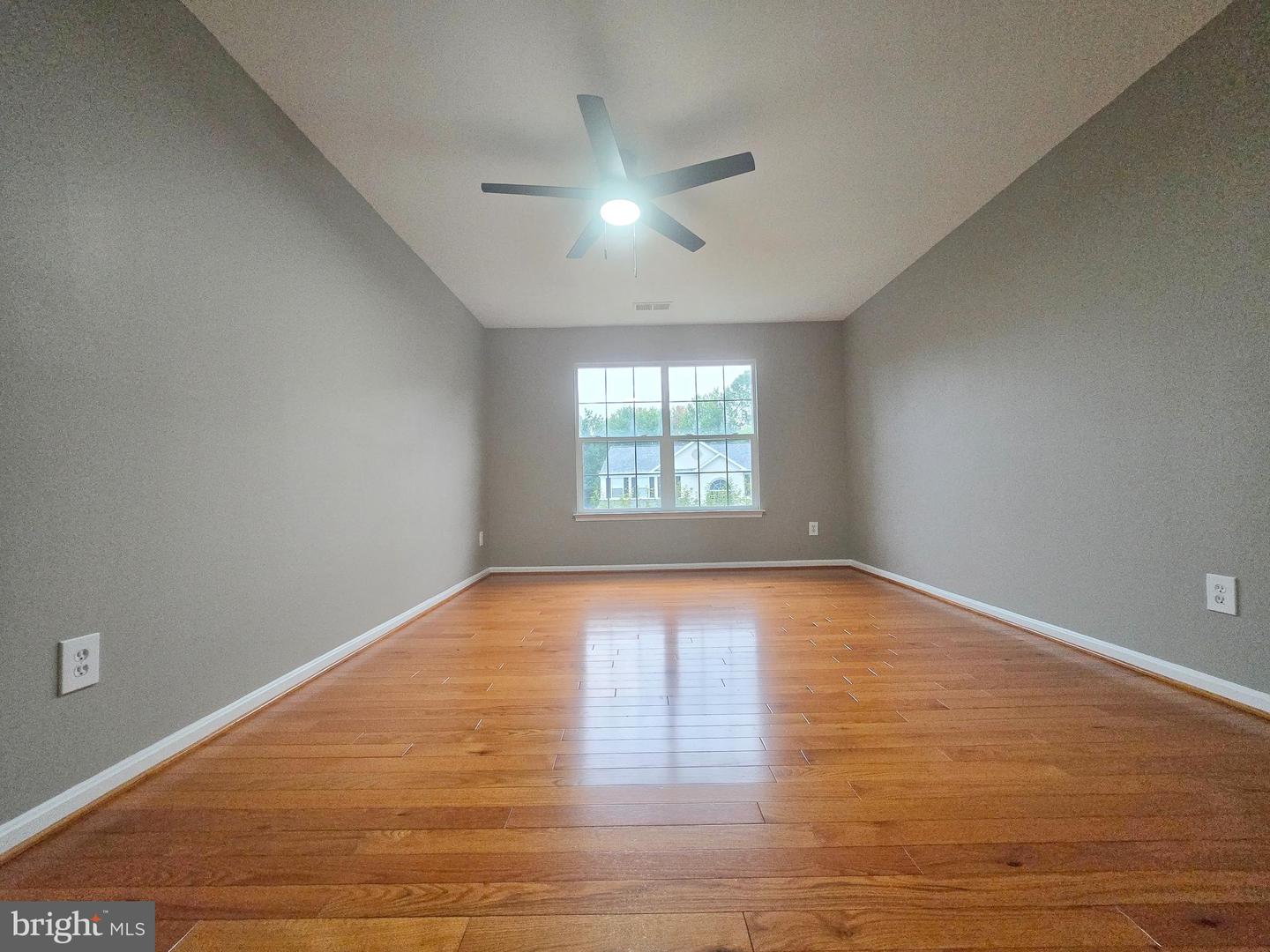15730 MARBURY HEIGHTS WAY, MONTCLAIR, Virginia 22025, 6 Bedrooms Bedrooms, 20 Rooms Rooms,3 BathroomsBathrooms,Residential,For sale,15730 MARBURY HEIGHTS WAY,VAPW2101742 MLS # VAPW2101742