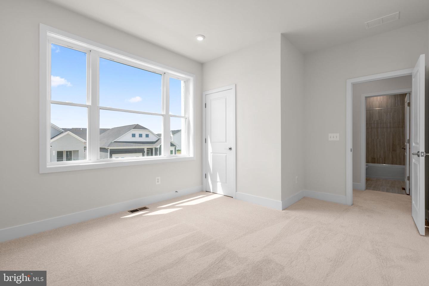 102 WAGTAIL LN, WINCHESTER, Virginia 22603, 3 Bedrooms Bedrooms, ,2 BathroomsBathrooms,Residential,For sale,102 WAGTAIL LN,VAFV2036218 MLS # VAFV2036218