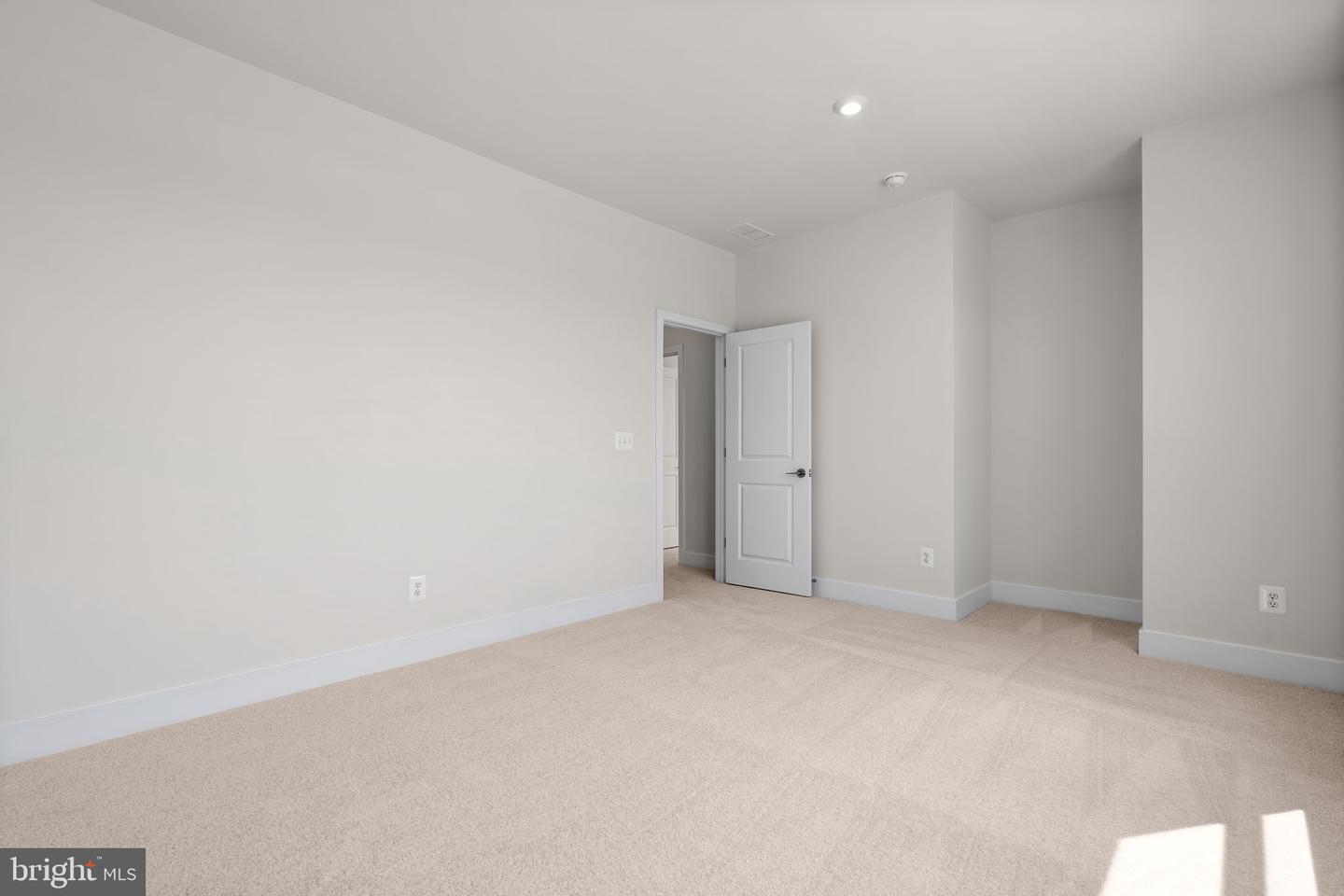 102 WAGTAIL LN, WINCHESTER, Virginia 22603, 3 Bedrooms Bedrooms, ,2 BathroomsBathrooms,Residential,For sale,102 WAGTAIL LN,VAFV2036218 MLS # VAFV2036218