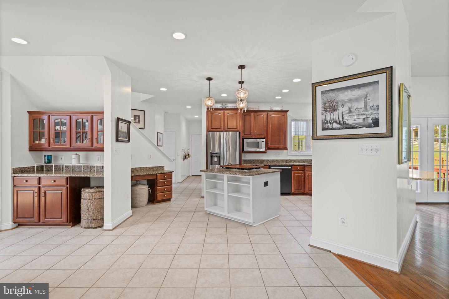 7814 ABBEY OAKS CT, MANASSAS, Virginia 20112, 5 Bedrooms Bedrooms, ,5 BathroomsBathrooms,Residential,For sale,7814 ABBEY OAKS CT,VAPW2101744 MLS # VAPW2101744