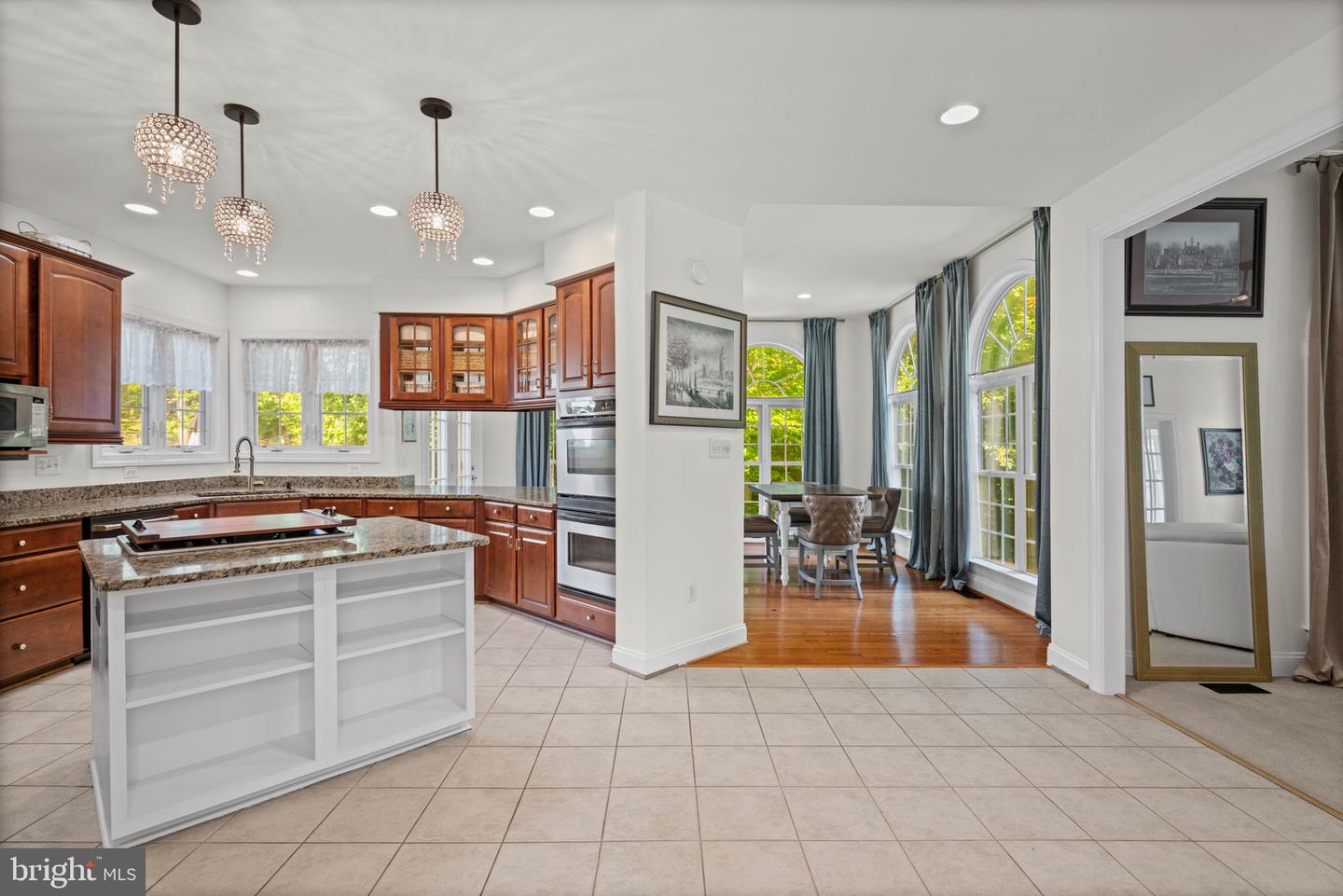 7814 ABBEY OAKS CT, MANASSAS, Virginia 20112, 5 Bedrooms Bedrooms, ,5 BathroomsBathrooms,Residential,For sale,7814 ABBEY OAKS CT,VAPW2101744 MLS # VAPW2101744