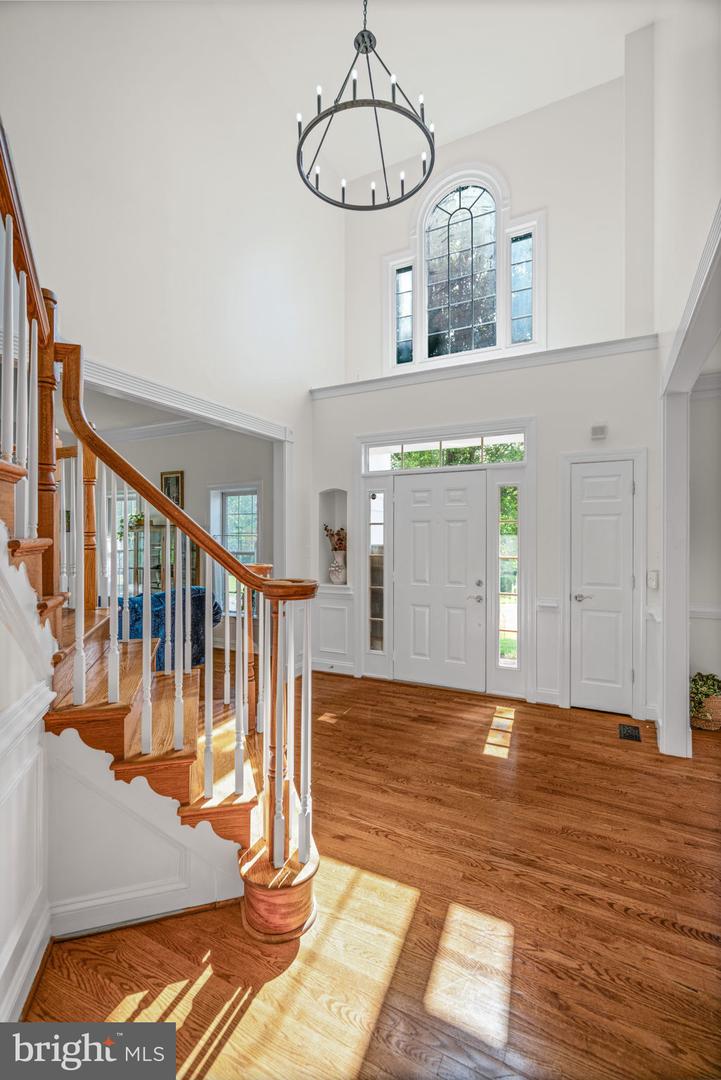 7814 ABBEY OAKS CT, MANASSAS, Virginia 20112, 5 Bedrooms Bedrooms, ,5 BathroomsBathrooms,Residential,For sale,7814 ABBEY OAKS CT,VAPW2101744 MLS # VAPW2101744