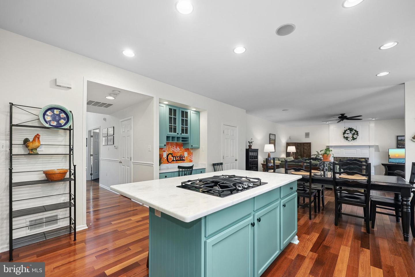 802 CASLA CT SE, LEESBURG, Virginia 20175, 4 Bedrooms Bedrooms, ,3 BathroomsBathrooms,Residential,For sale,802 CASLA CT SE,VALO2104802 MLS # VALO2104802