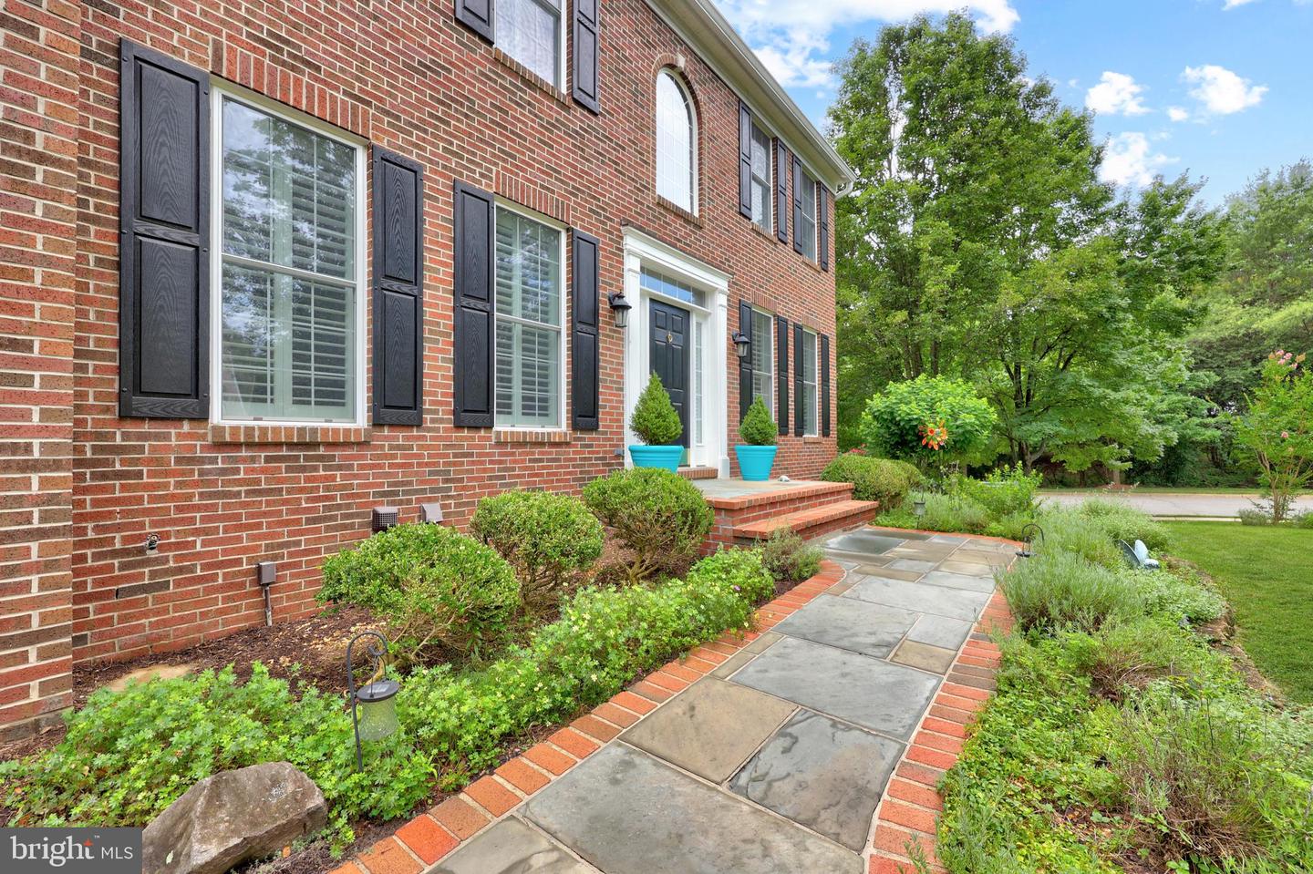 802 CASLA CT SE, LEESBURG, Virginia 20175, 4 Bedrooms Bedrooms, ,3 BathroomsBathrooms,Residential,For sale,802 CASLA CT SE,VALO2104802 MLS # VALO2104802