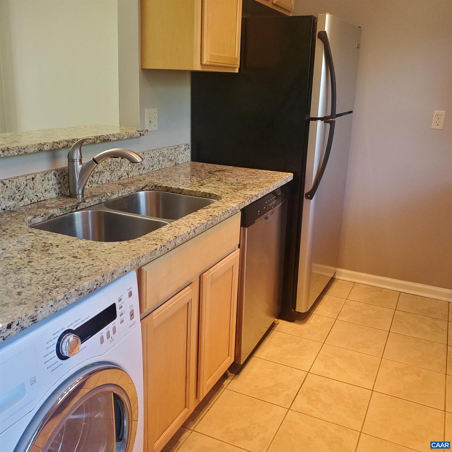 1636 GARDEN CT, CHARLOTTESVILLE, Virginia 22901, 2 Bedrooms Bedrooms, ,2 BathroomsBathrooms,Residential,For sale,1636 GARDEN CT,667977 MLS # 667977