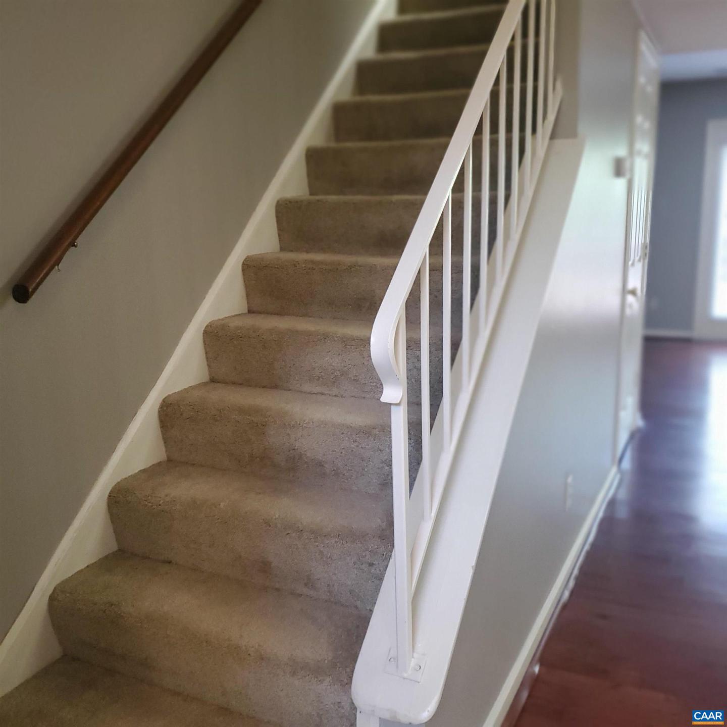 1636 GARDEN CT, CHARLOTTESVILLE, Virginia 22901, 2 Bedrooms Bedrooms, ,2 BathroomsBathrooms,Residential,For sale,1636 GARDEN CT,667977 MLS # 667977