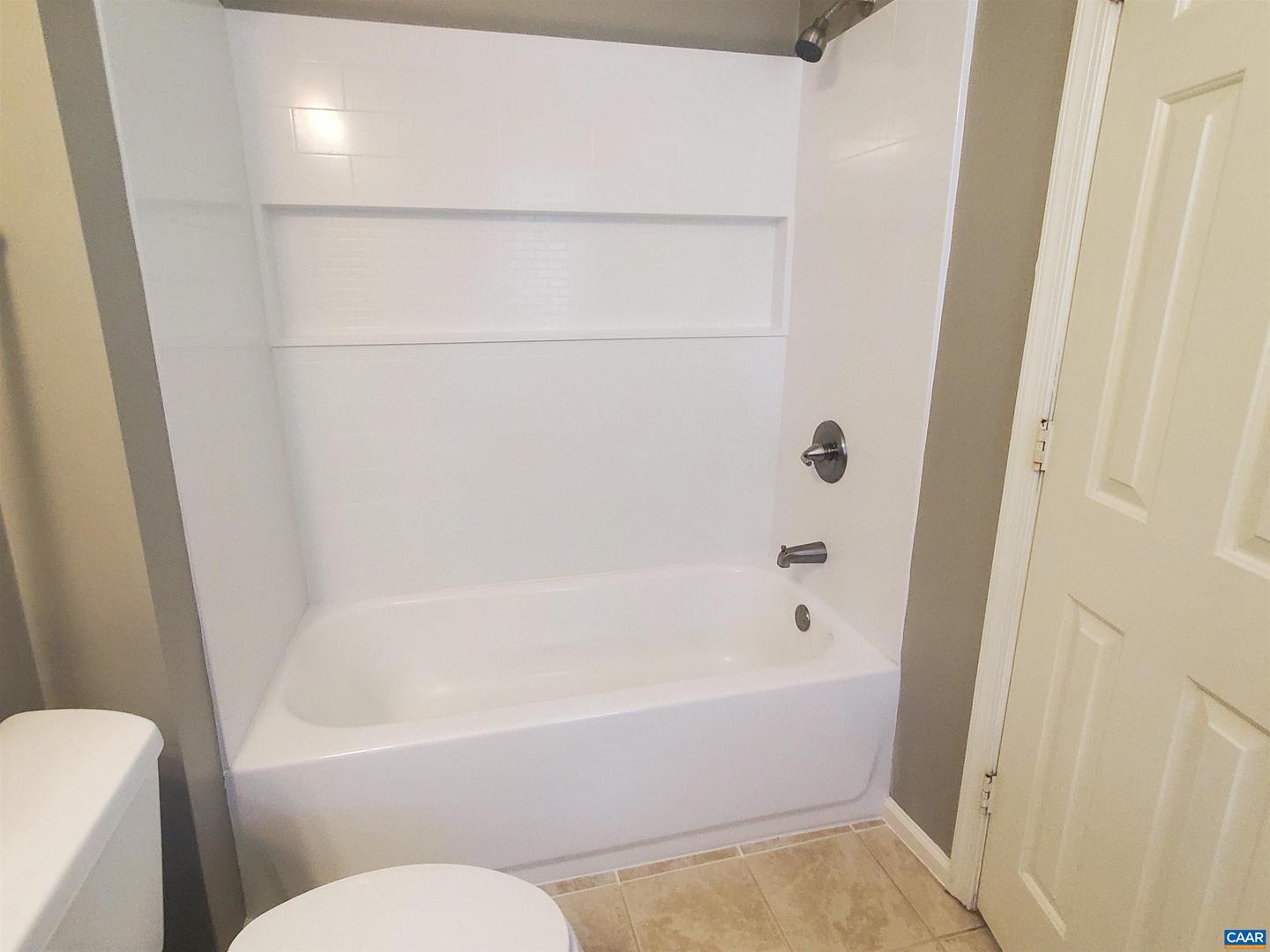 1636 GARDEN CT, CHARLOTTESVILLE, Virginia 22901, 2 Bedrooms Bedrooms, ,2 BathroomsBathrooms,Residential,For sale,1636 GARDEN CT,667977 MLS # 667977