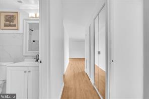 3100 S MANCHESTER ST #827, FALLS CHURCH, Virginia 22044, 2 Bedrooms Bedrooms, ,1 BathroomBathrooms,Residential,For sale,3100 S MANCHESTER ST #827,VAFX2261880 MLS # VAFX2261880