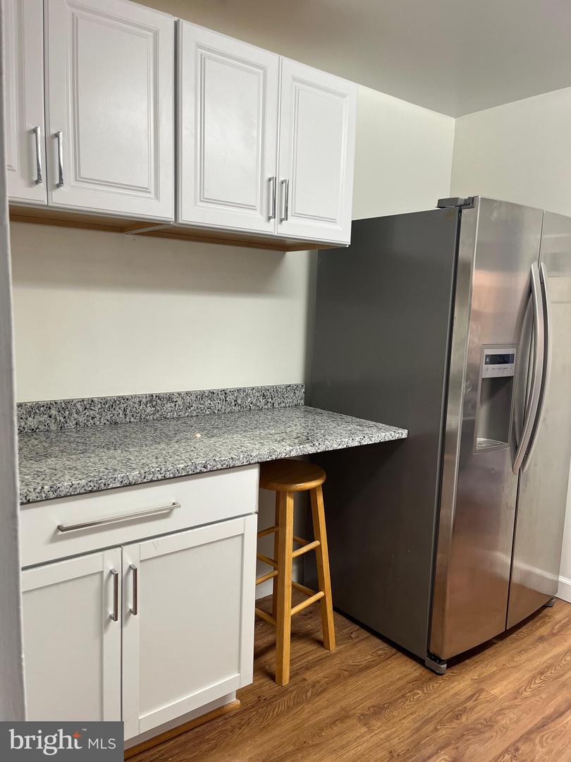 3100 S MANCHESTER ST #827, FALLS CHURCH, Virginia 22044, 2 Bedrooms Bedrooms, ,1 BathroomBathrooms,Residential,For sale,3100 S MANCHESTER ST #827,VAFX2261880 MLS # VAFX2261880