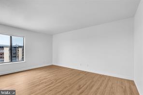 3100 S MANCHESTER ST #827, FALLS CHURCH, Virginia 22044, 2 Bedrooms Bedrooms, ,1 BathroomBathrooms,Residential,For sale,3100 S MANCHESTER ST #827,VAFX2261880 MLS # VAFX2261880