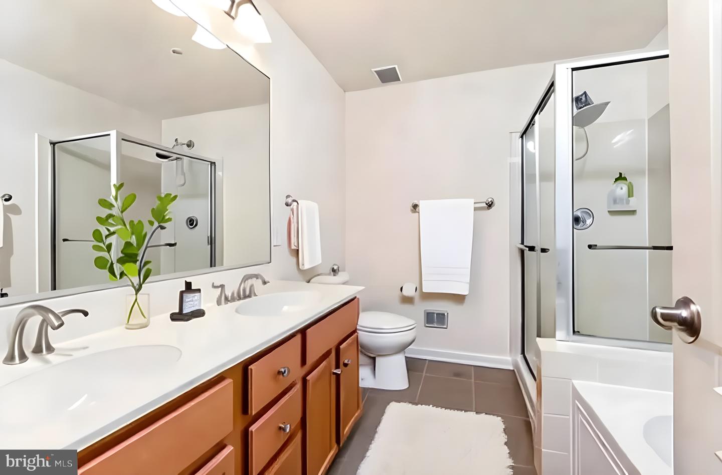 15250 TORBAY WAY, WOODBRIDGE, Virginia 22191, 2 Bedrooms Bedrooms, ,2 BathroomsBathrooms,Residential,For sale,15250 TORBAY WAY,VAPW2101710 MLS # VAPW2101710