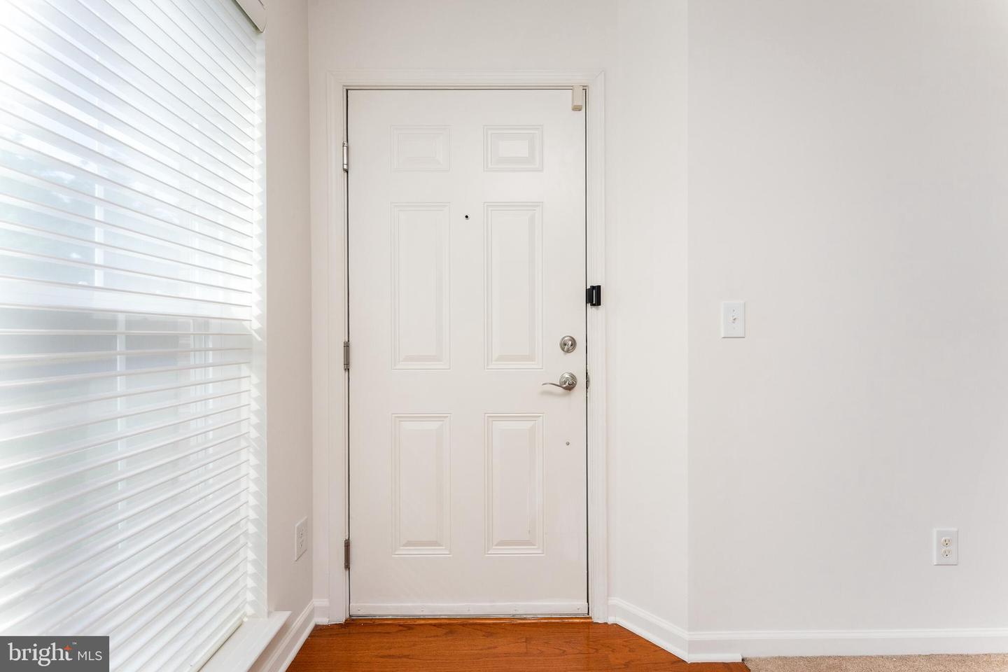 15250 TORBAY WAY, WOODBRIDGE, Virginia 22191, 2 Bedrooms Bedrooms, ,2 BathroomsBathrooms,Residential,For sale,15250 TORBAY WAY,VAPW2101710 MLS # VAPW2101710