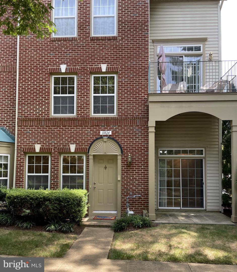 11824 BRETON CT #24A, RESTON, Virginia 20191, 3 Bedrooms Bedrooms, ,2 BathroomsBathrooms,Residential,For sale,11824 BRETON CT #24A,VAFX2261910 MLS # VAFX2261910