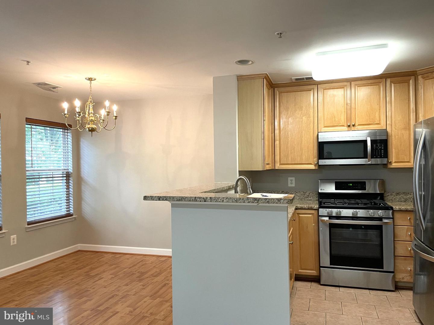 11824 BRETON CT #24A, RESTON, Virginia 20191, 3 Bedrooms Bedrooms, ,2 BathroomsBathrooms,Residential,For sale,11824 BRETON CT #24A,VAFX2261910 MLS # VAFX2261910