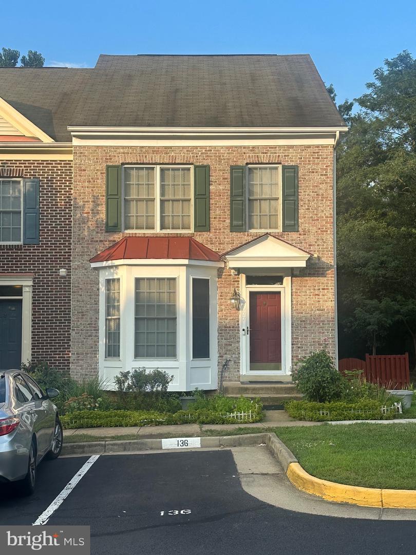 9077 TWO BAYS RD, LORTON, Virginia 22079, 3 Bedrooms Bedrooms, ,3 BathroomsBathrooms,Residential,For sale,9077 TWO BAYS RD,VAFX2261912 MLS # VAFX2261912