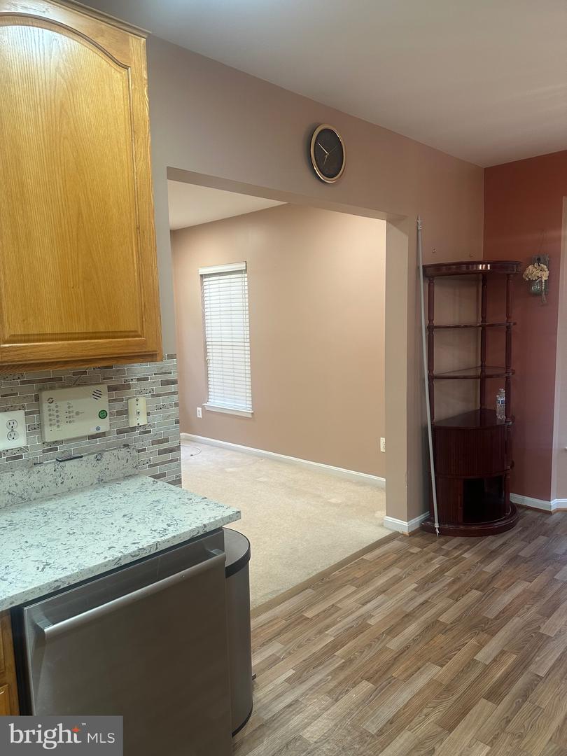 9077 TWO BAYS RD, LORTON, Virginia 22079, 3 Bedrooms Bedrooms, ,3 BathroomsBathrooms,Residential,For sale,9077 TWO BAYS RD,VAFX2261912 MLS # VAFX2261912