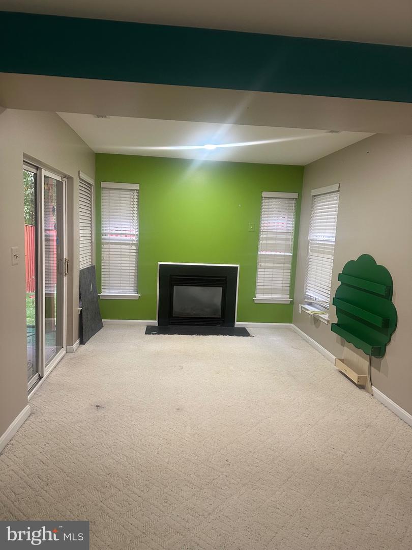 9077 TWO BAYS RD, LORTON, Virginia 22079, 3 Bedrooms Bedrooms, ,3 BathroomsBathrooms,Residential,For sale,9077 TWO BAYS RD,VAFX2261912 MLS # VAFX2261912