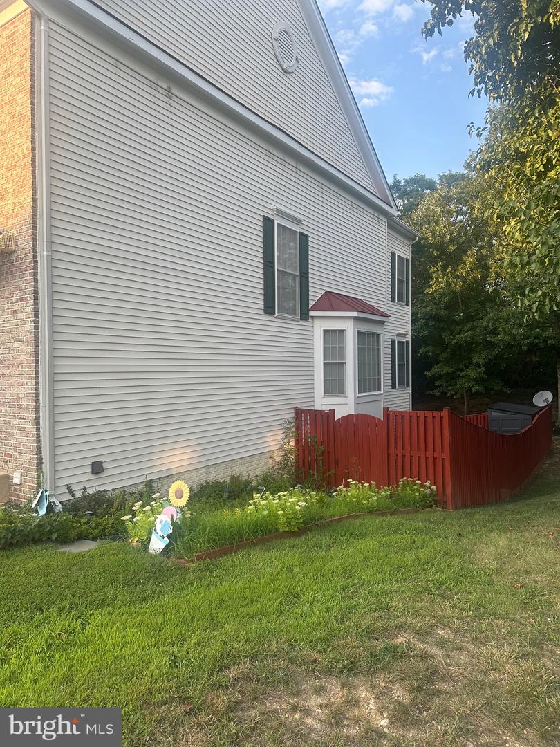 9077 TWO BAYS RD, LORTON, Virginia 22079, 3 Bedrooms Bedrooms, ,3 BathroomsBathrooms,Residential,For sale,9077 TWO BAYS RD,VAFX2261912 MLS # VAFX2261912