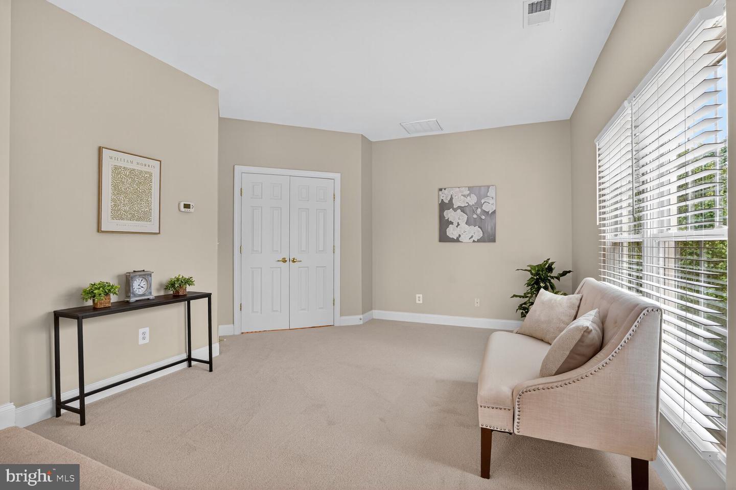 5438 SHERMAN OAKS CT, HAYMARKET, Virginia 20169, 4 Bedrooms Bedrooms, ,4 BathroomsBathrooms,Residential,For sale,5438 SHERMAN OAKS CT,VAPW2101712 MLS # VAPW2101712