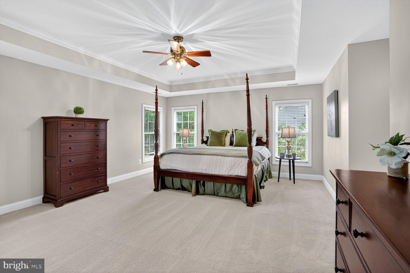 5438 SHERMAN OAKS CT, HAYMARKET, Virginia 20169, 4 Bedrooms Bedrooms, ,4 BathroomsBathrooms,Residential,For sale,5438 SHERMAN OAKS CT,VAPW2101712 MLS # VAPW2101712