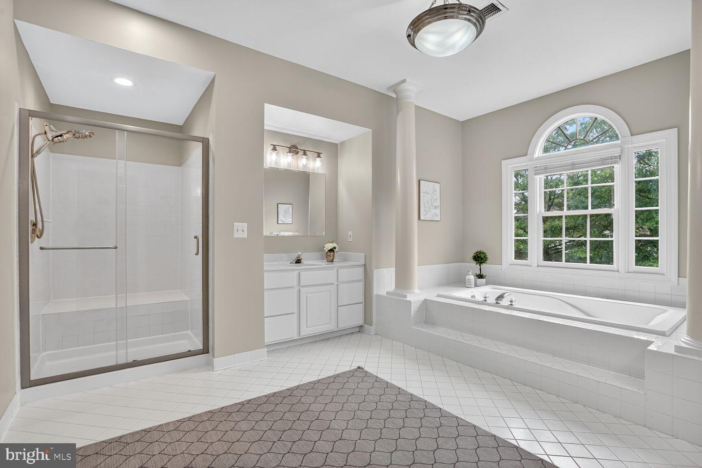 5438 SHERMAN OAKS CT, HAYMARKET, Virginia 20169, 4 Bedrooms Bedrooms, ,4 BathroomsBathrooms,Residential,For sale,5438 SHERMAN OAKS CT,VAPW2101712 MLS # VAPW2101712