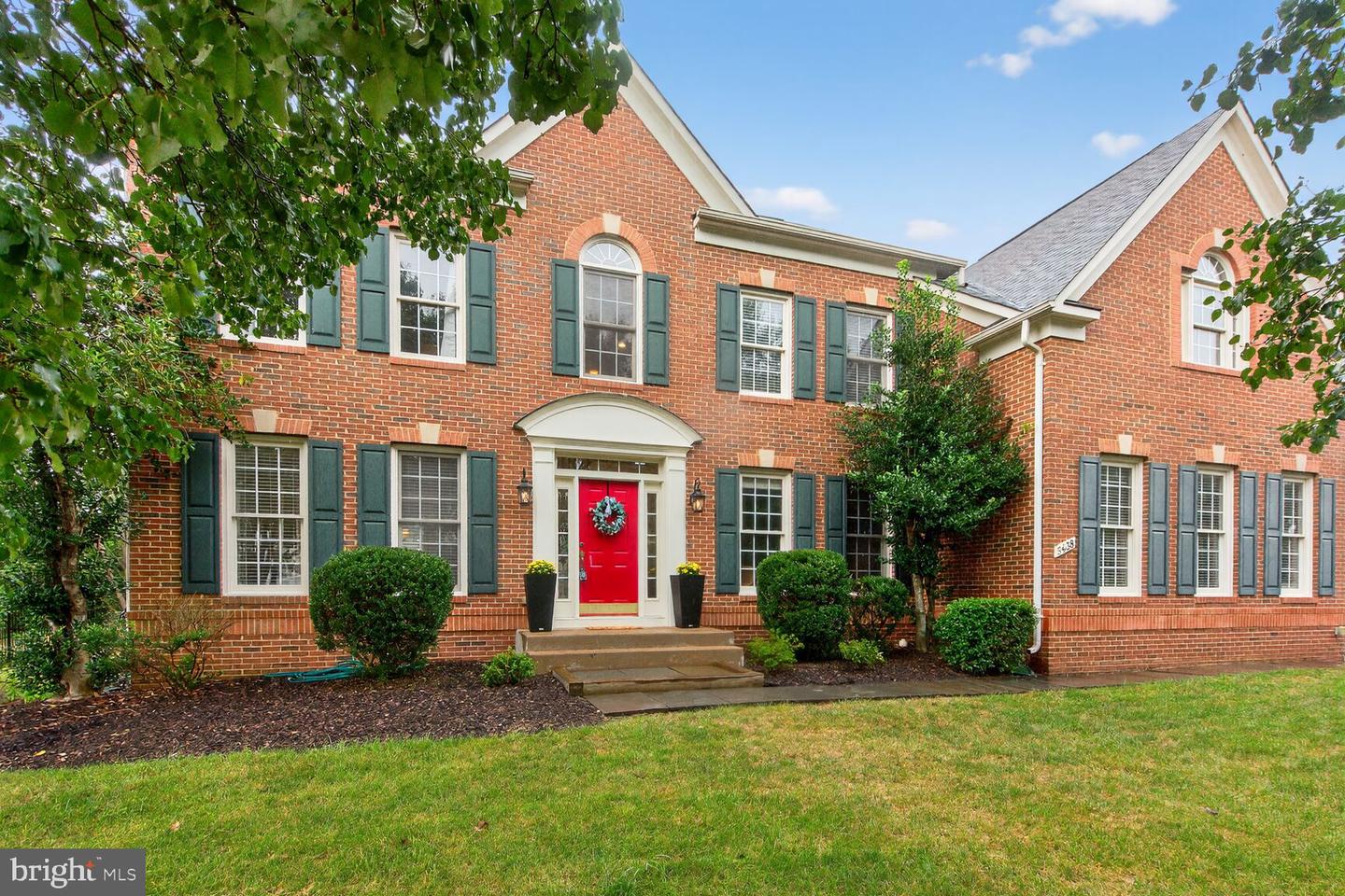 5438 SHERMAN OAKS CT, HAYMARKET, Virginia 20169, 4 Bedrooms Bedrooms, ,4 BathroomsBathrooms,Residential,For sale,5438 SHERMAN OAKS CT,VAPW2101712 MLS # VAPW2101712