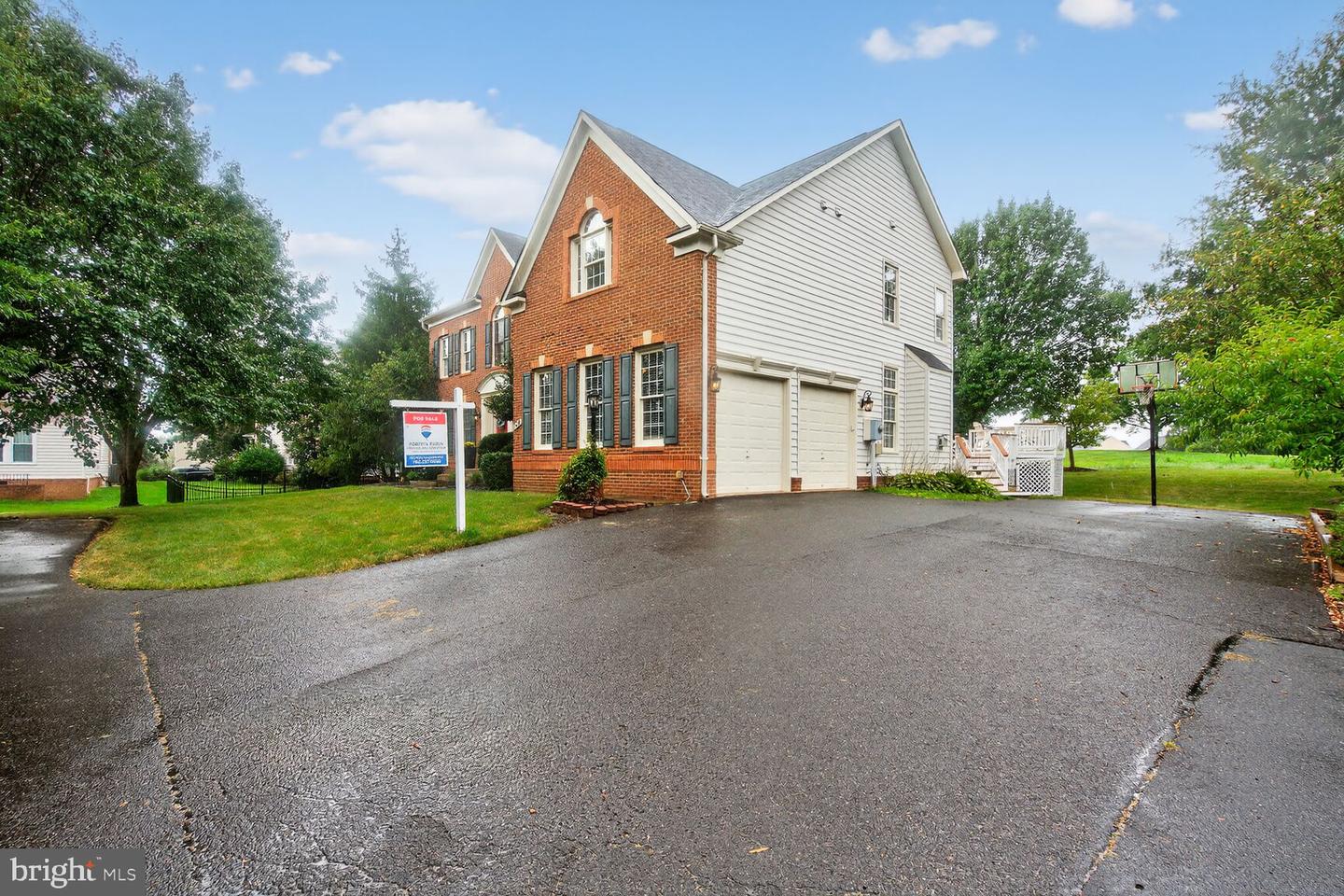 5438 SHERMAN OAKS CT, HAYMARKET, Virginia 20169, 4 Bedrooms Bedrooms, ,4 BathroomsBathrooms,Residential,For sale,5438 SHERMAN OAKS CT,VAPW2101712 MLS # VAPW2101712