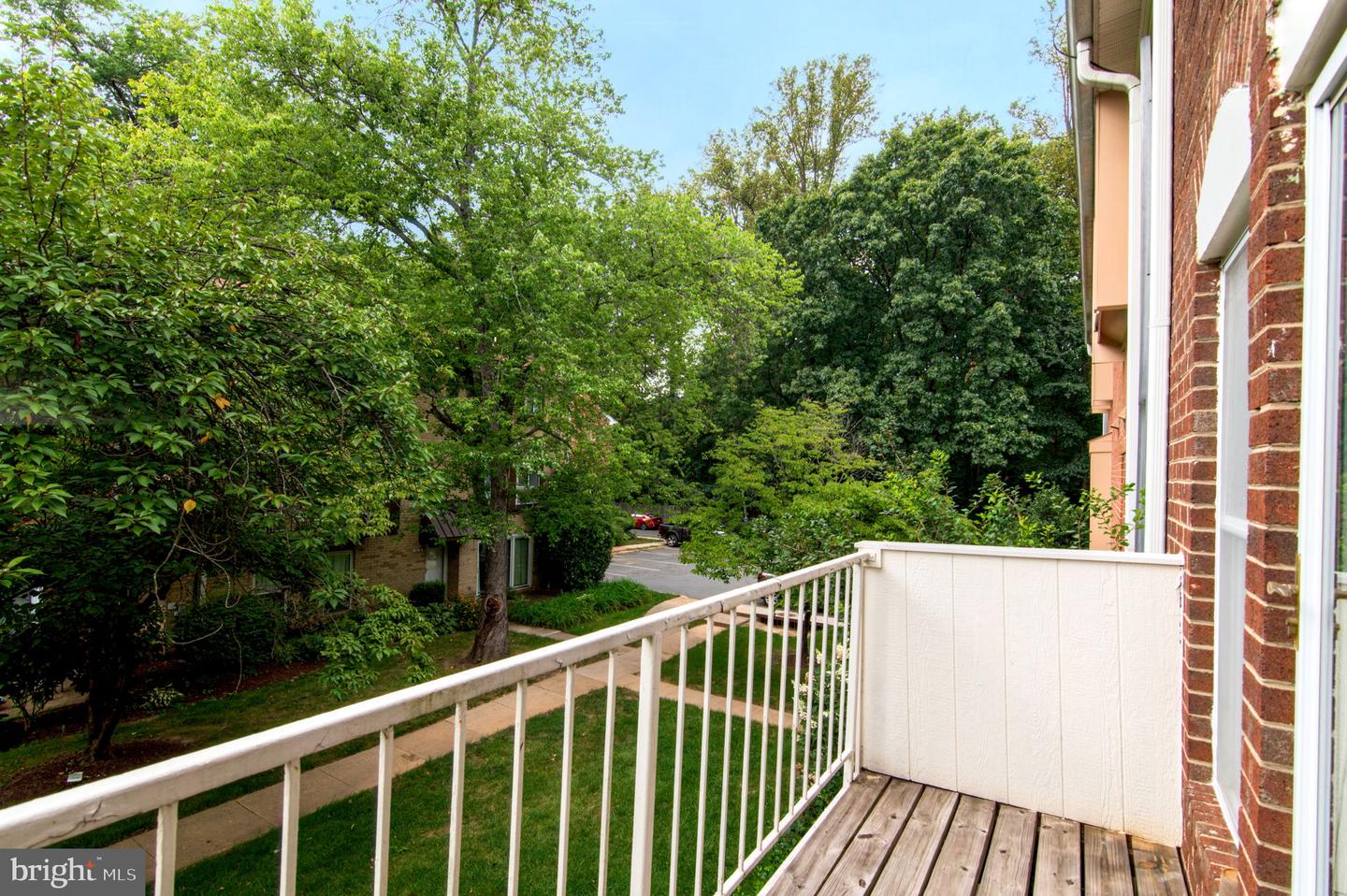 3704 PERSIMMON CIR, FAIRFAX, Virginia 22031, 3 Bedrooms Bedrooms, ,2 BathroomsBathrooms,Residential,For sale,3704 PERSIMMON CIR,VAFX2261924 MLS # VAFX2261924